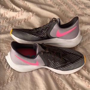 Nike Zoom Winflo sneakers